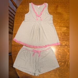 DKNY Gray and White Stripe with Pink Ribbon Detail Pajama Short Set Size S